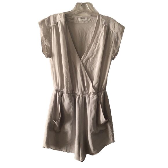 Babaton Aritzia Women’s S 100% Silk Light Taupe Romper Corbett - Picture 5 of 5